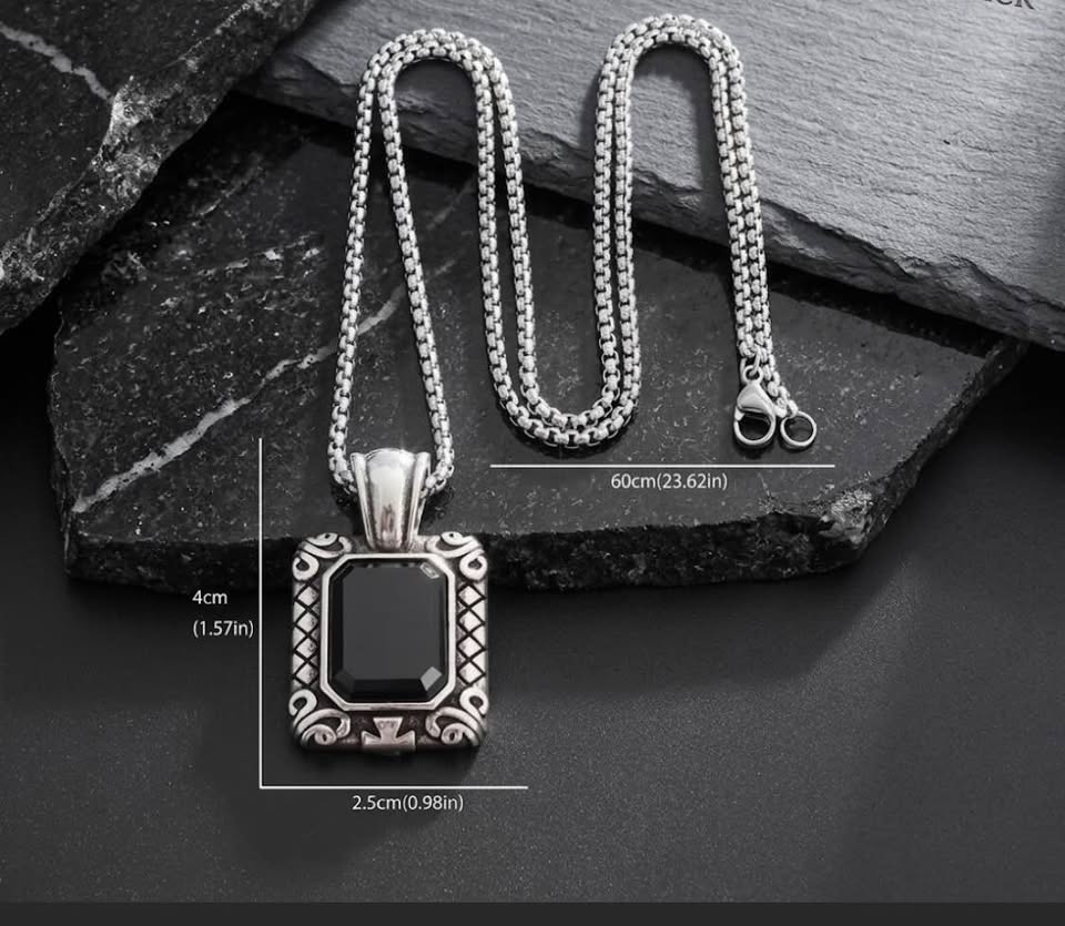 Gothic Emerald-Cut Black Pendant Necklace